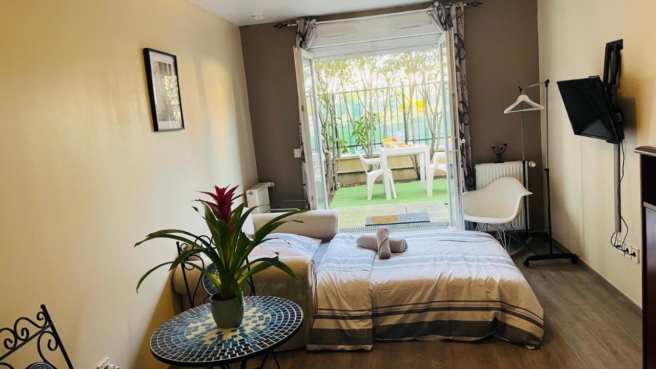 Apartment Studio'gaston*confort*disneyland Neuilly-sur-Marne